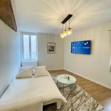 Апартаменты Casa Luna 1 Bedroom 4 Guests Center Fully Equipped *